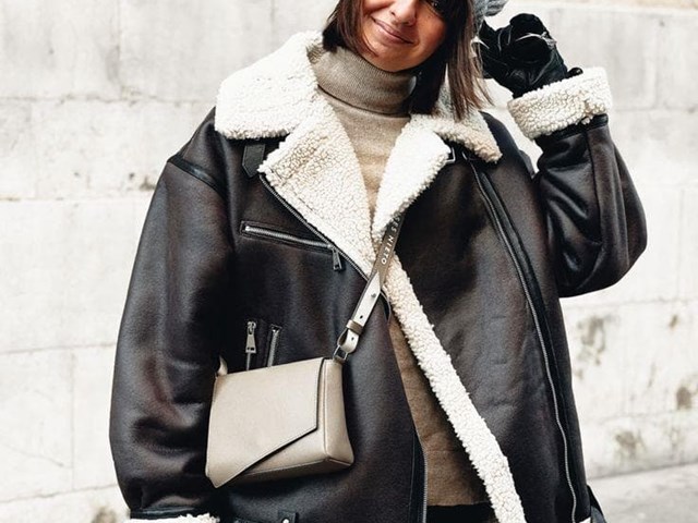 Chaqueta doble faz en color negro